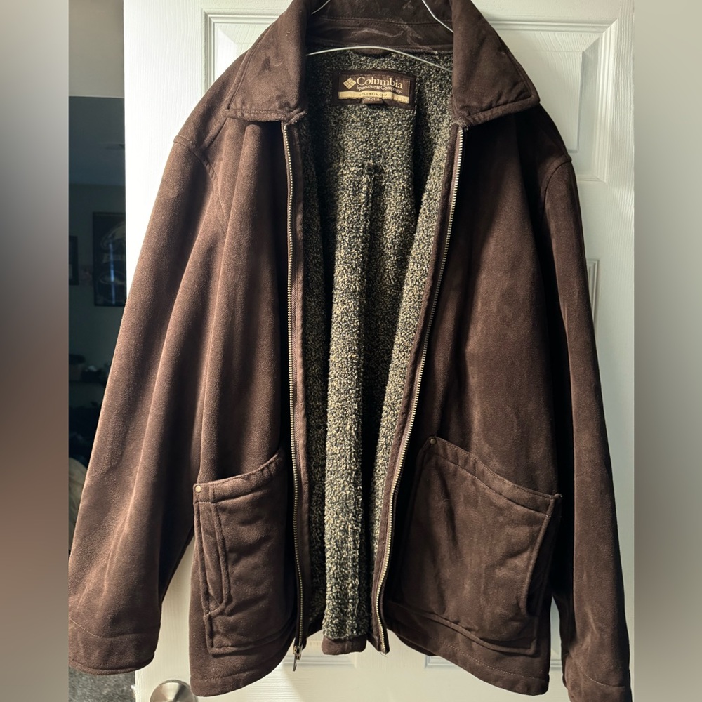 Columbia winter coat, brown, in color size 3x